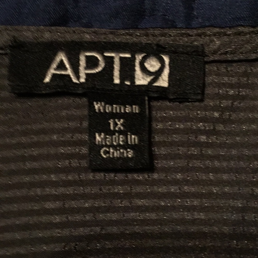 Apt 9 blouse